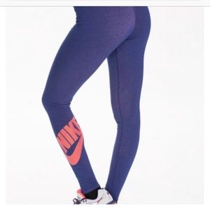 Nike Leg a See leggings womens